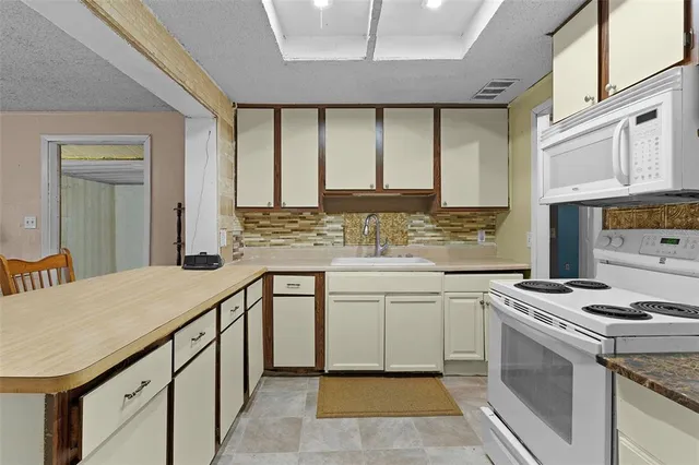 $159,000 | 11885 Southeast 99th Terrace, Belleview, FL 34420