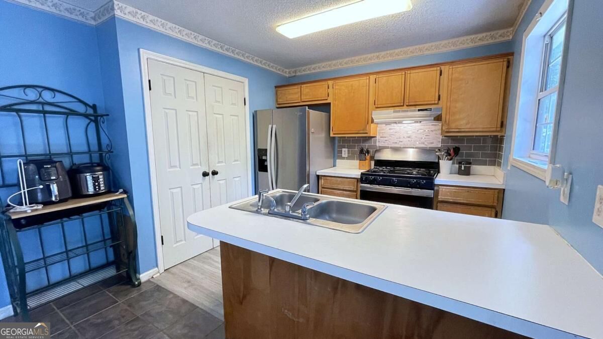 611 Davis Mill Road South Dallas, GA 30157 - Photo 2 of 31 Gallery Image 2
