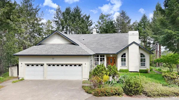 $1,695,000 | 8950 Highway 116, Forestville, CA 95436