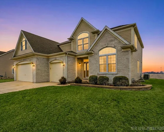 $639,000 | 2593 Moutray Lane, North Aurora, IL 60542