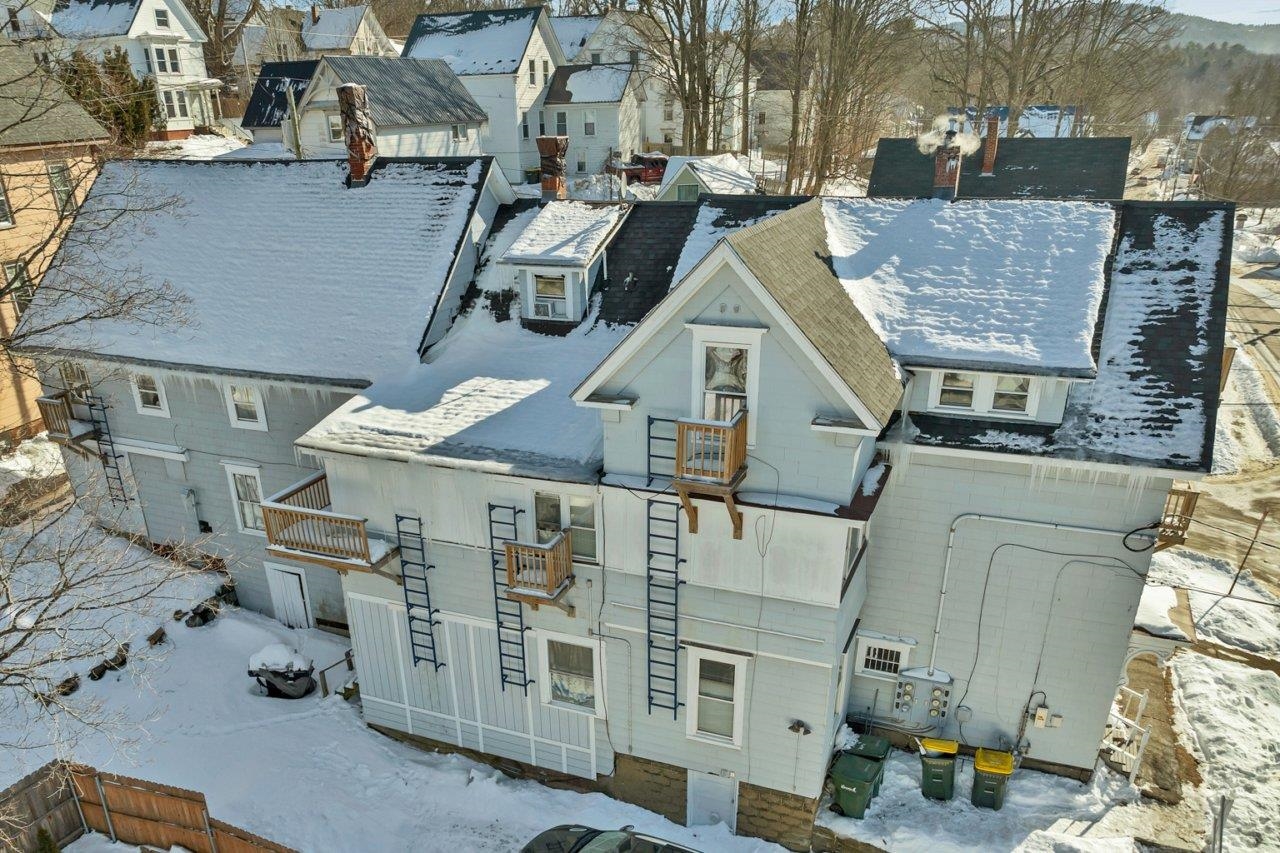 24 Baldwin Street, Unit 16 Laconia, NH 03246 - Photo 4 of 33