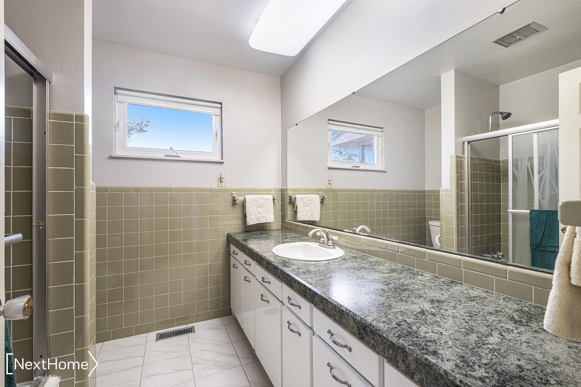 5305 Farrand Road Clio, MI 48420 - Photo 20 of 33 50139662-8b4fde97-e75b-4538-84b9-585c5d9b63a3.JPG