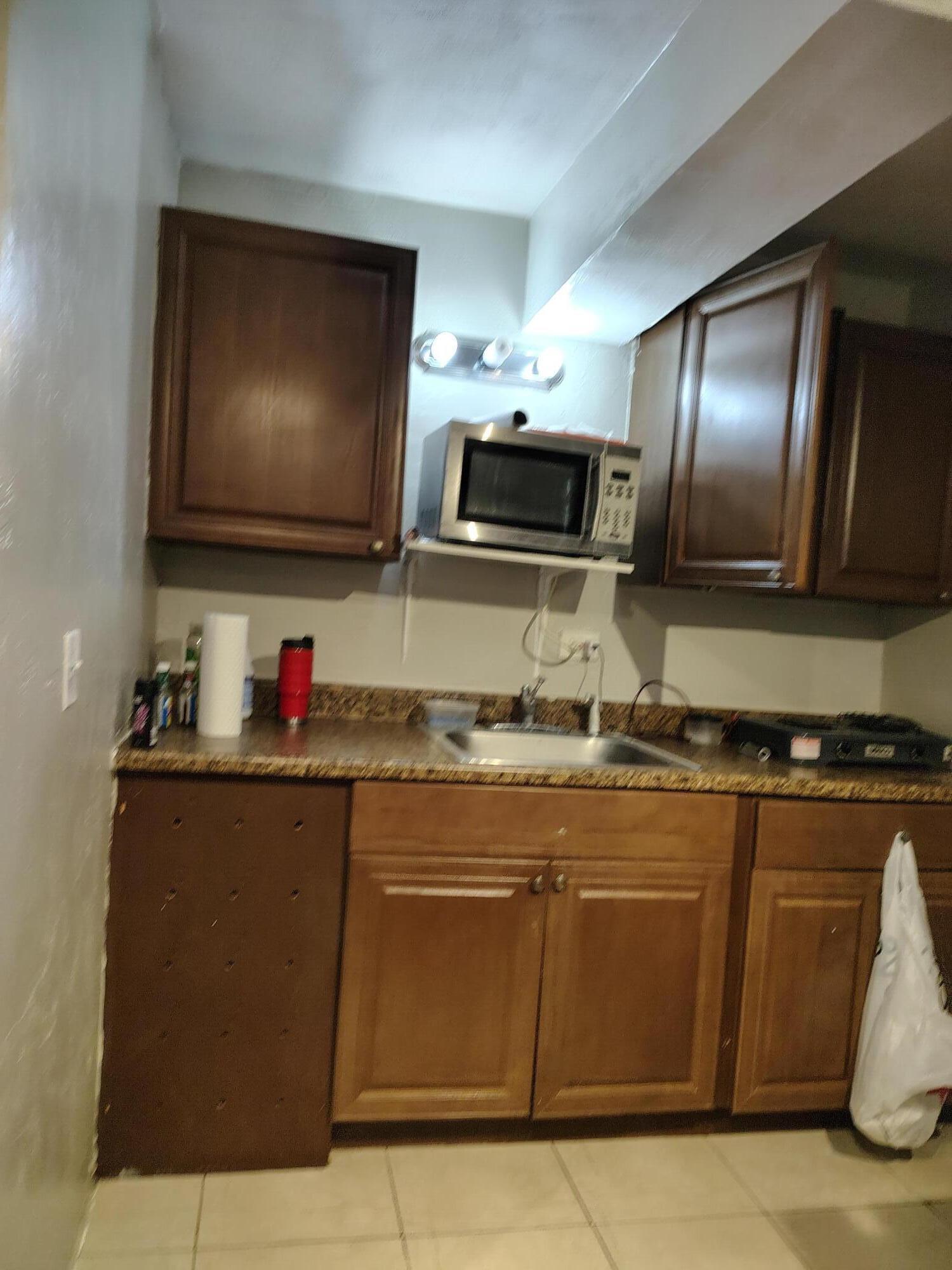 332 Ponte Vedra Road Palm Springs, FL 33461 - Photo 16 of 21 IMG_20250110_170451362_HDR