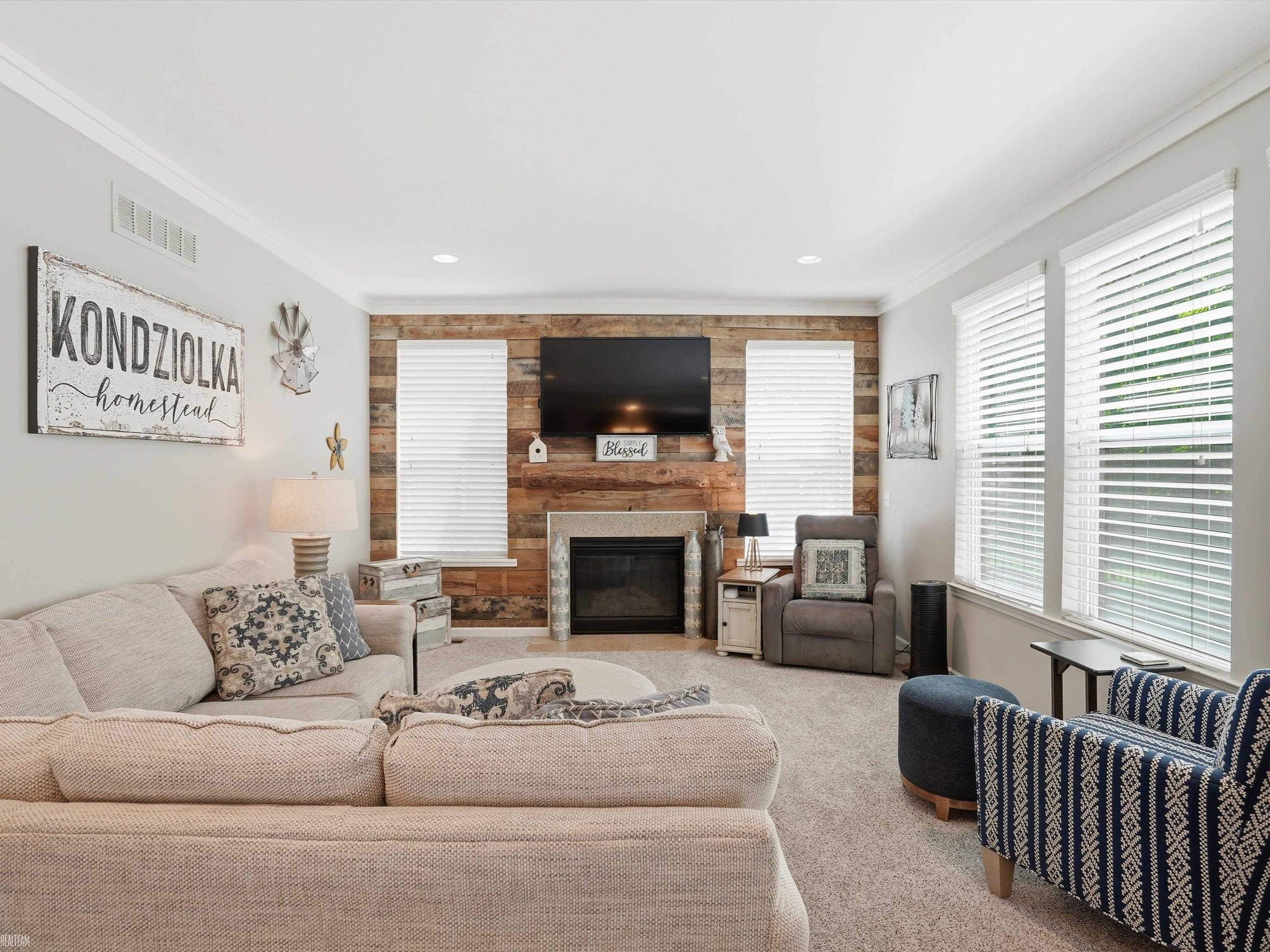 22326 Homestead Drive Macomb, MI 48044 - Photo 19 of 75