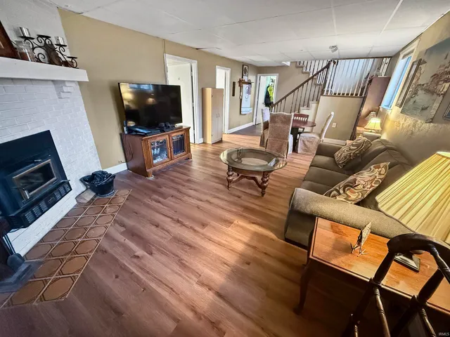 $325,000 | 1732 West 5th Street, Jasper, IN 47546