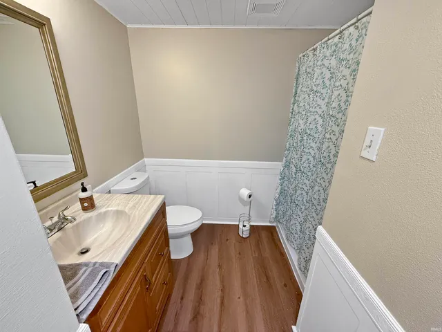 $325,000 | 1732 West 5th Street, Jasper, IN 47546