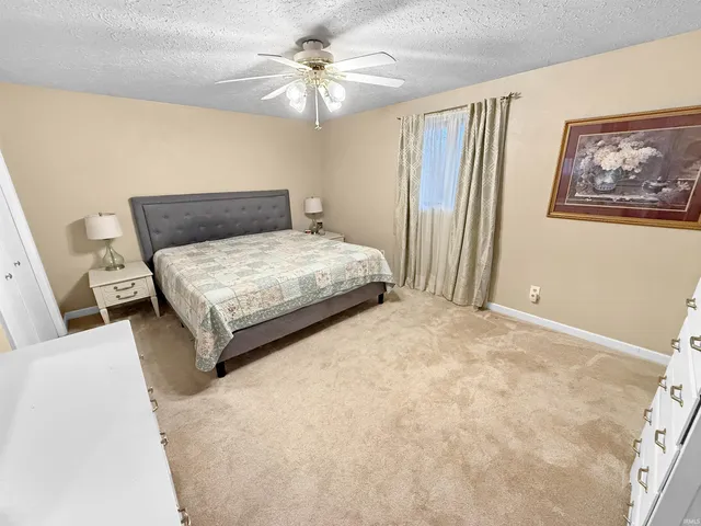 $325,000 | 1732 West 5th Street, Jasper, IN 47546