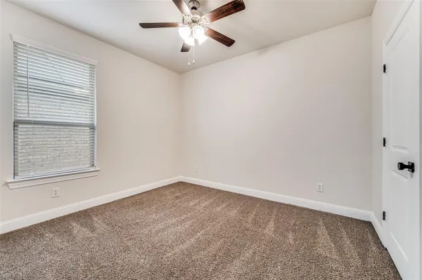 $325,000 | 10929 Gold Pan Trail, Aubrey, TX 76227