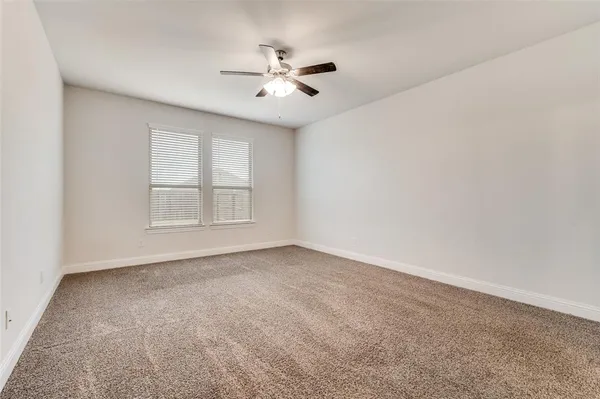 $325,000 | 10929 Gold Pan Trail, Aubrey, TX 76227