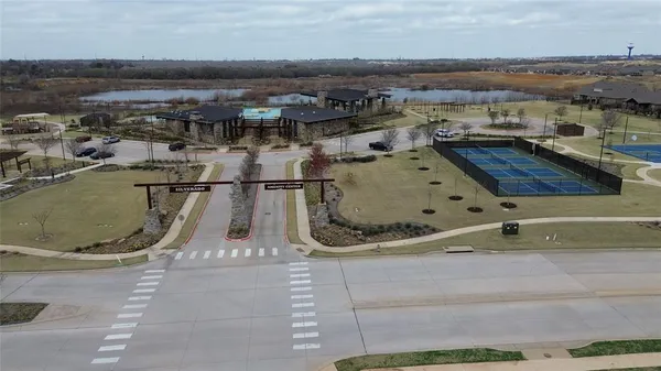 $325,000 | 10929 Gold Pan Trail, Aubrey, TX 76227