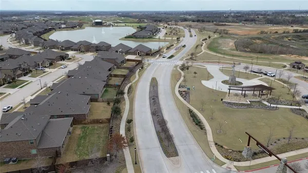 $325,000 | 10929 Gold Pan Trail, Aubrey, TX 76227
