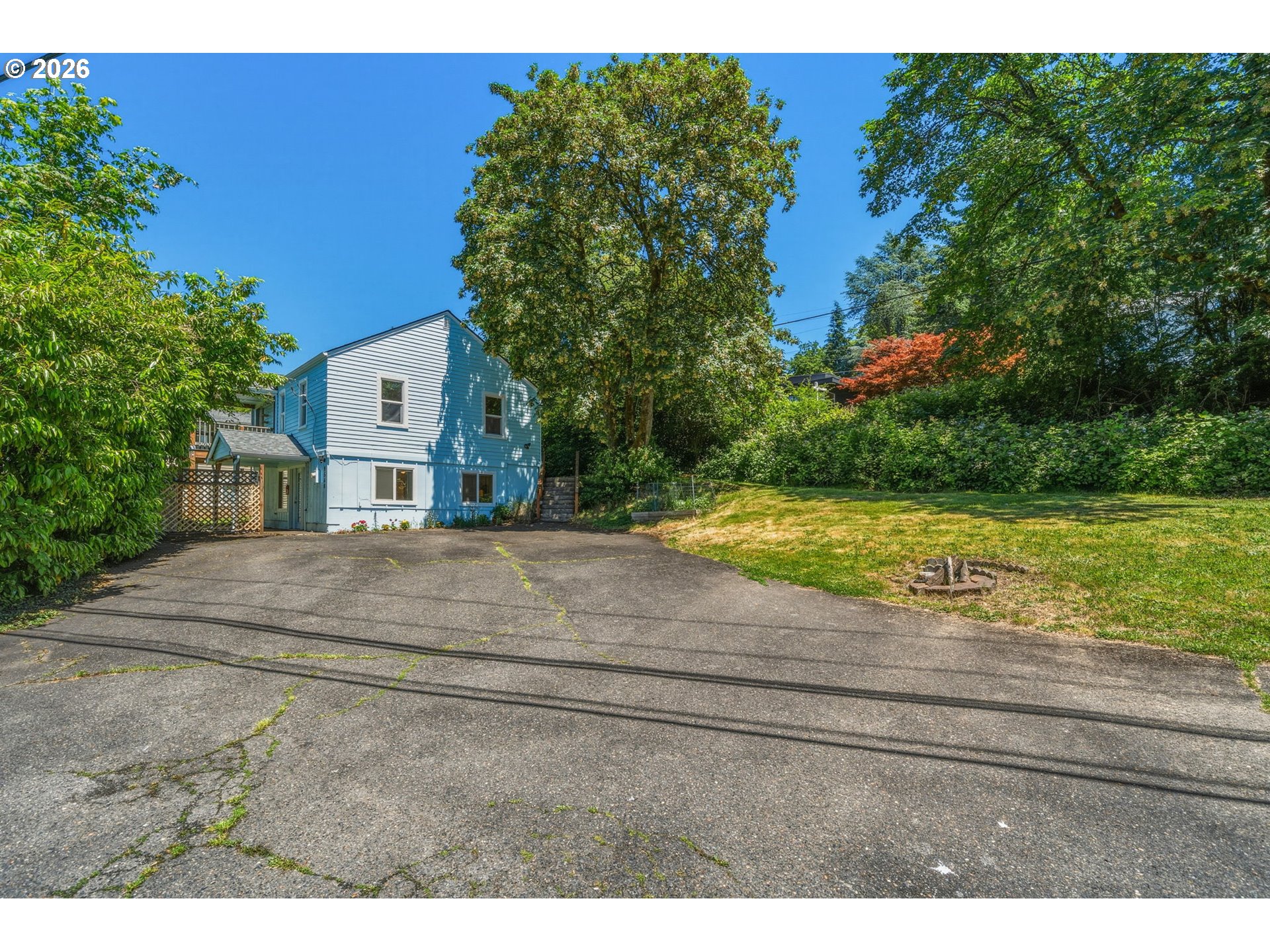 9540 Southwest Terwilliger Boulevard Portland, OR 97219 - Photo 39 of 44