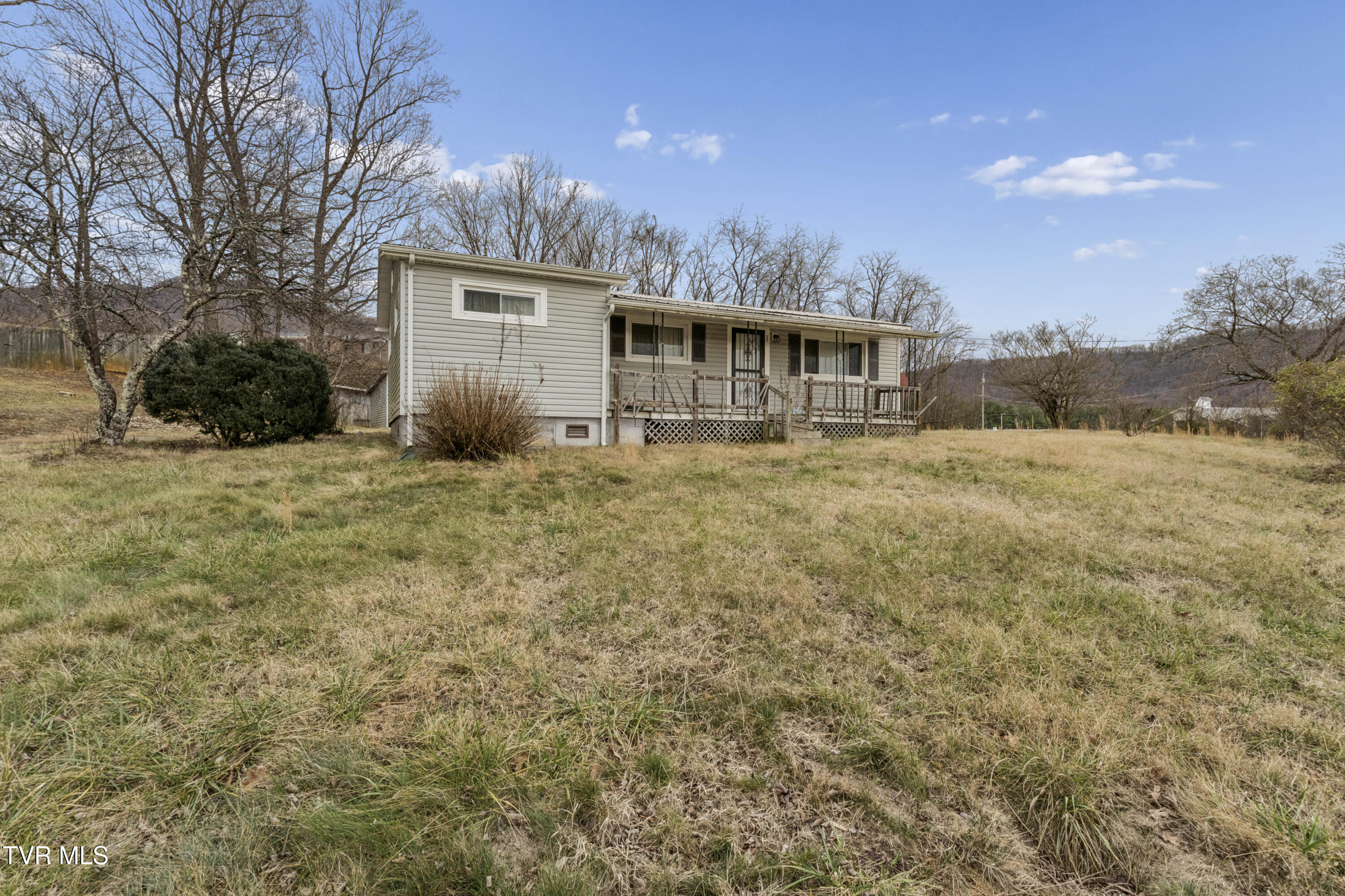 266 Arnold Road Jonesborough, TN 37659 - Photo 11 of 52 Arnold-Exterior-7
