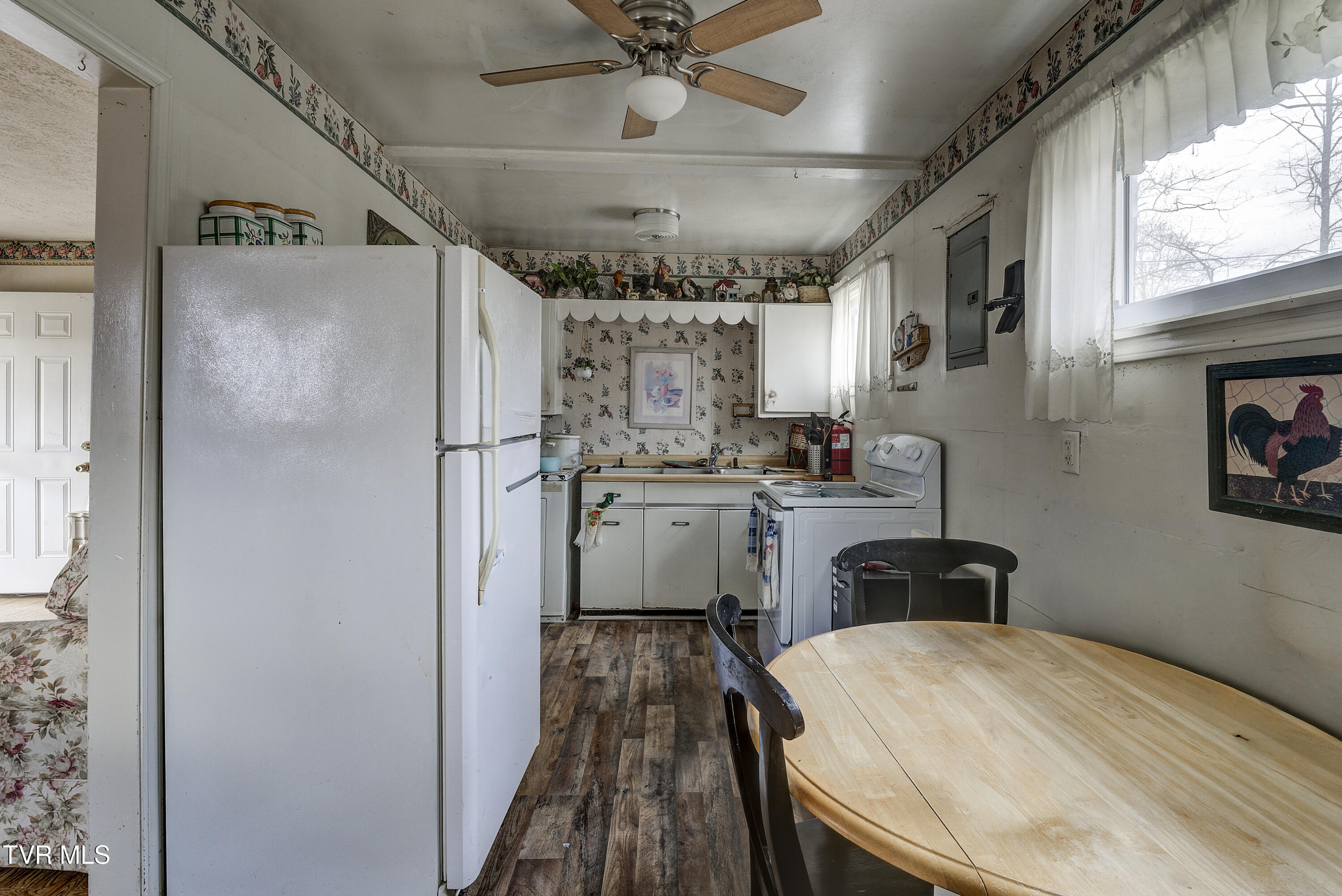 266 Arnold Road Jonesborough, TN 37659 - Photo 23 of 52 Arnold-6