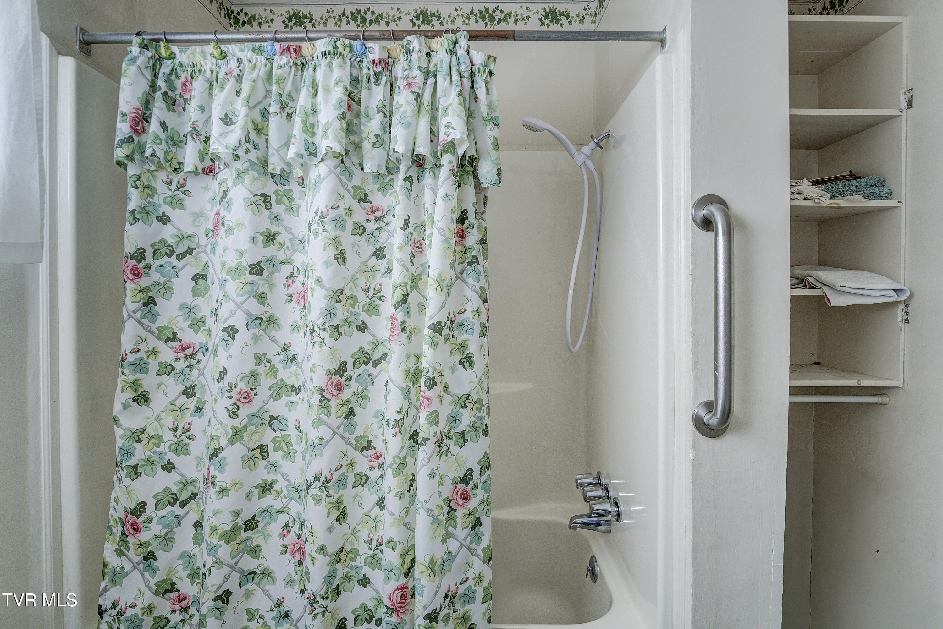 266 Arnold Road Jonesborough, TN 37659 - Photo 32 of 52 Arnold-14