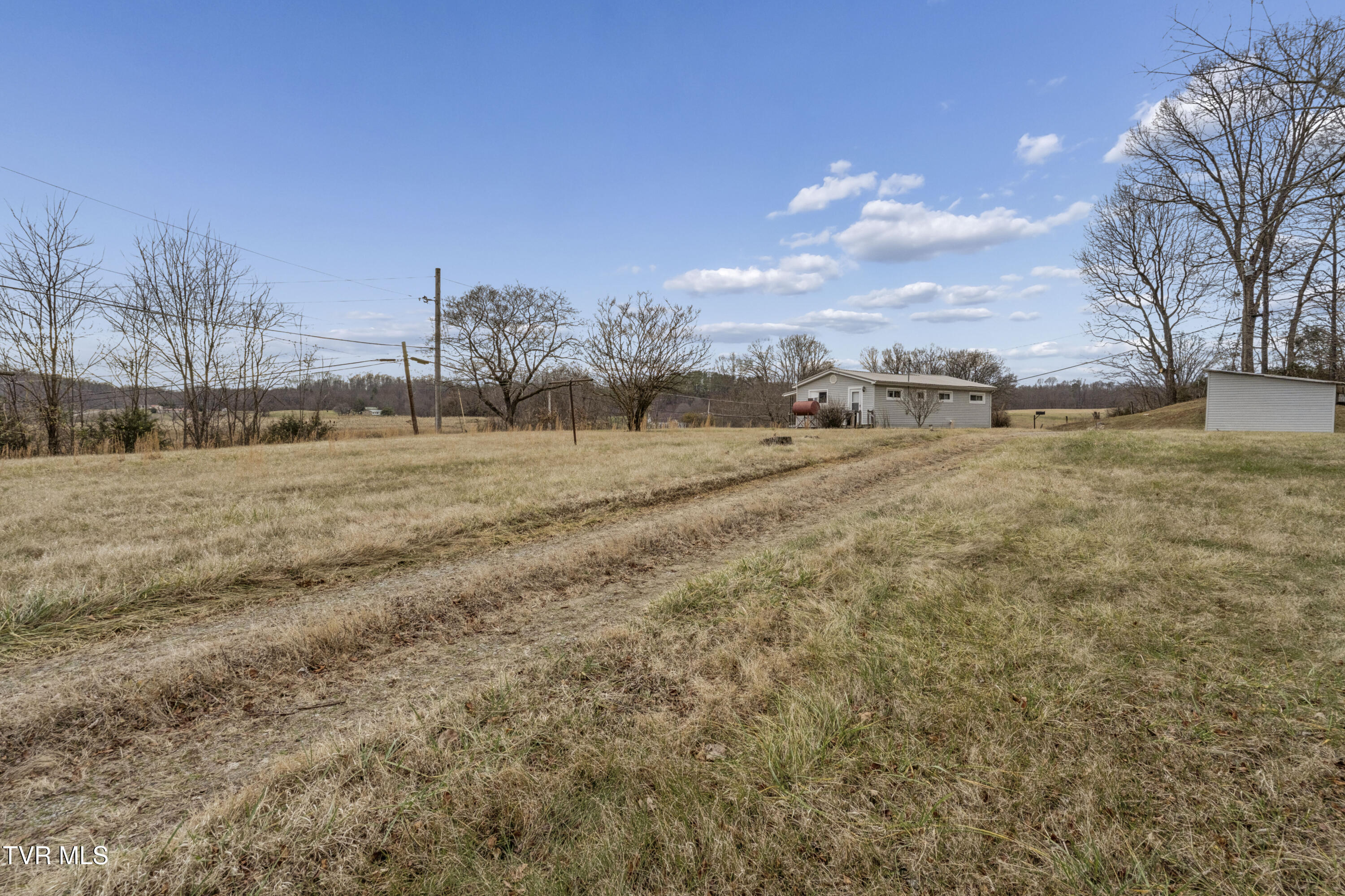 266 Arnold Road Jonesborough, TN 37659 - Photo 37 of 52 Arnold-Exterior-14
