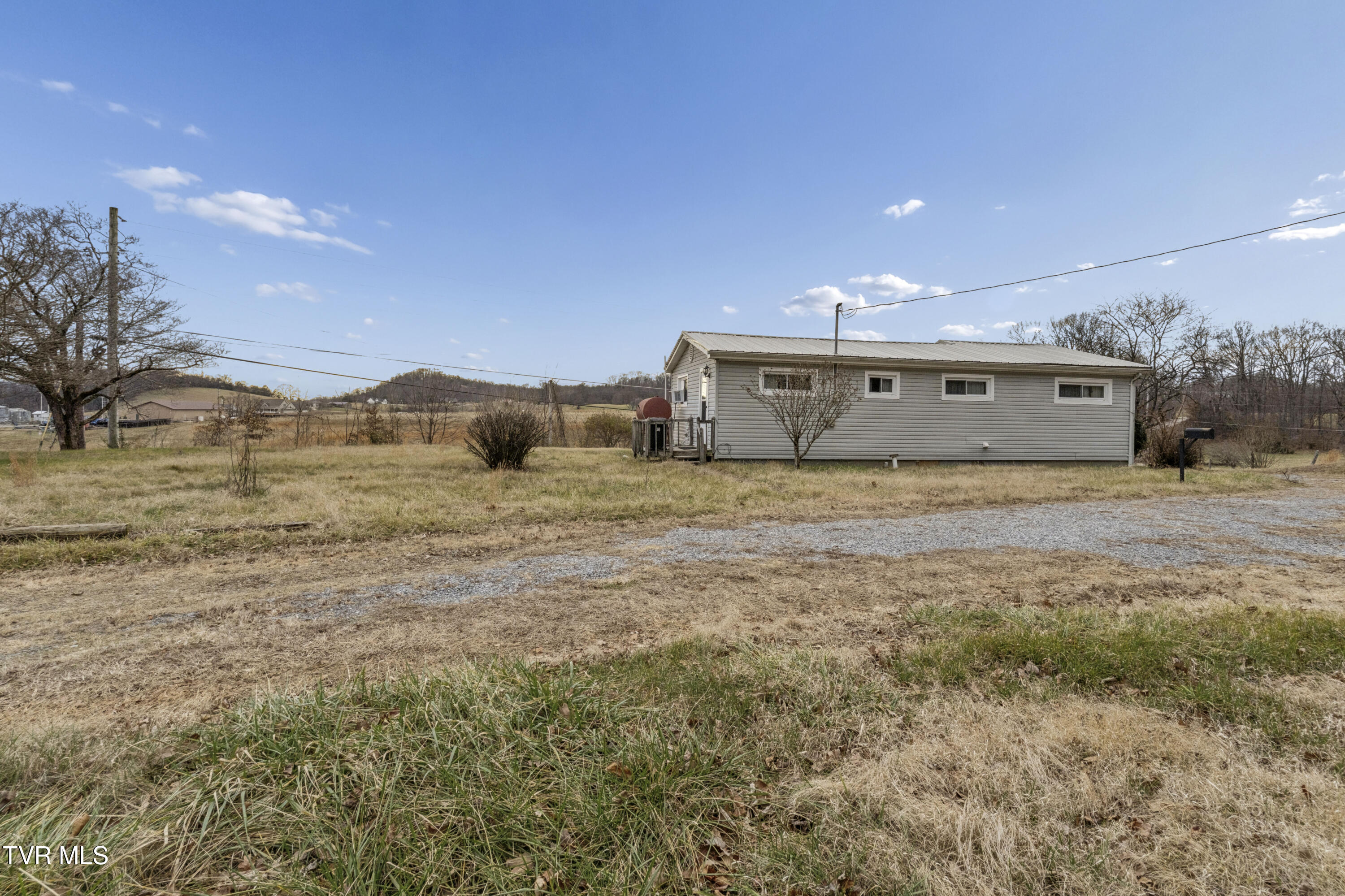 266 Arnold Road Jonesborough, TN 37659 - Photo 38 of 52 Arnold-Exterior-15