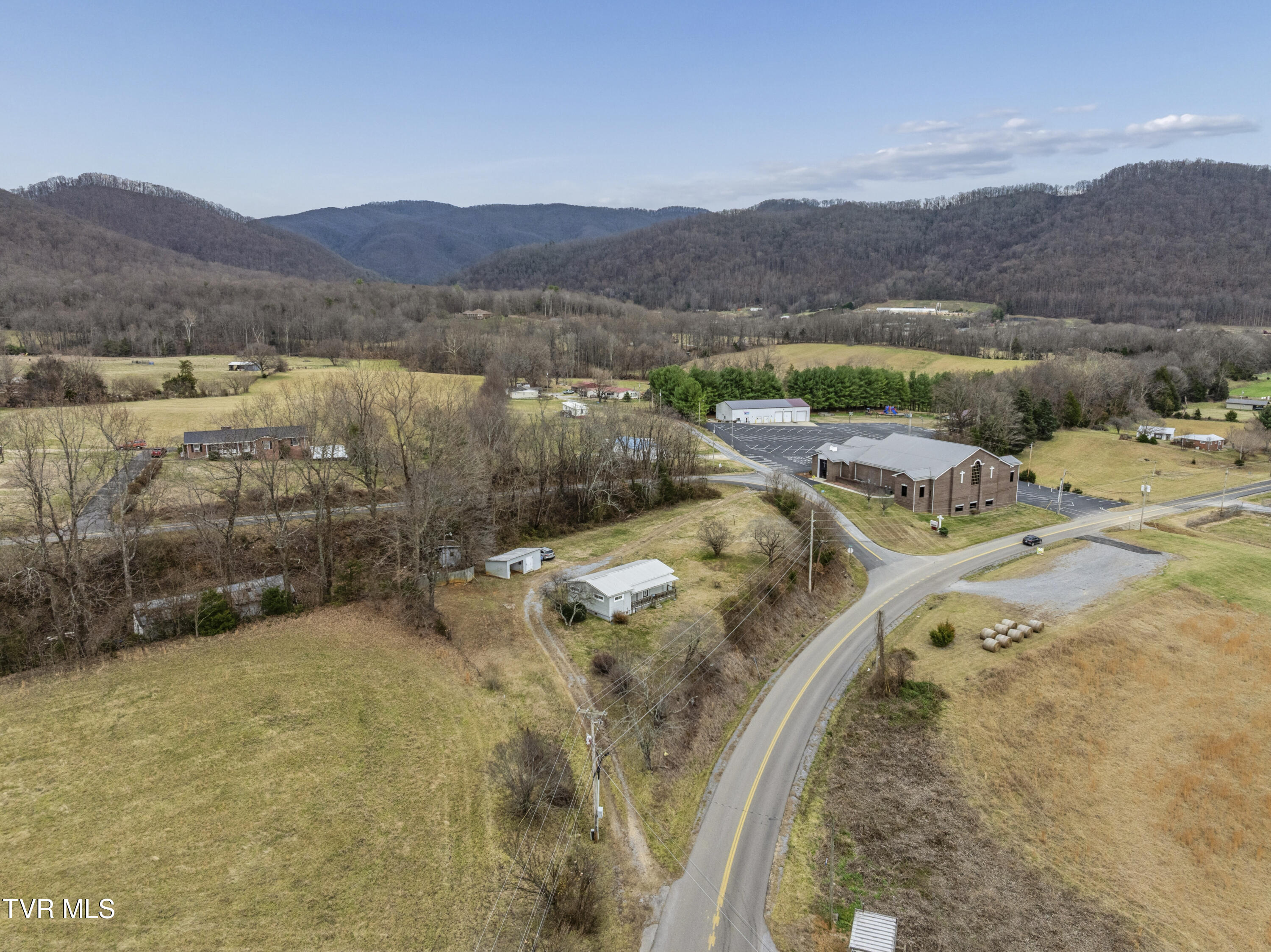 266 Arnold Road Jonesborough, TN 37659 - Photo 46 of 52 Arnold-Aerials-10