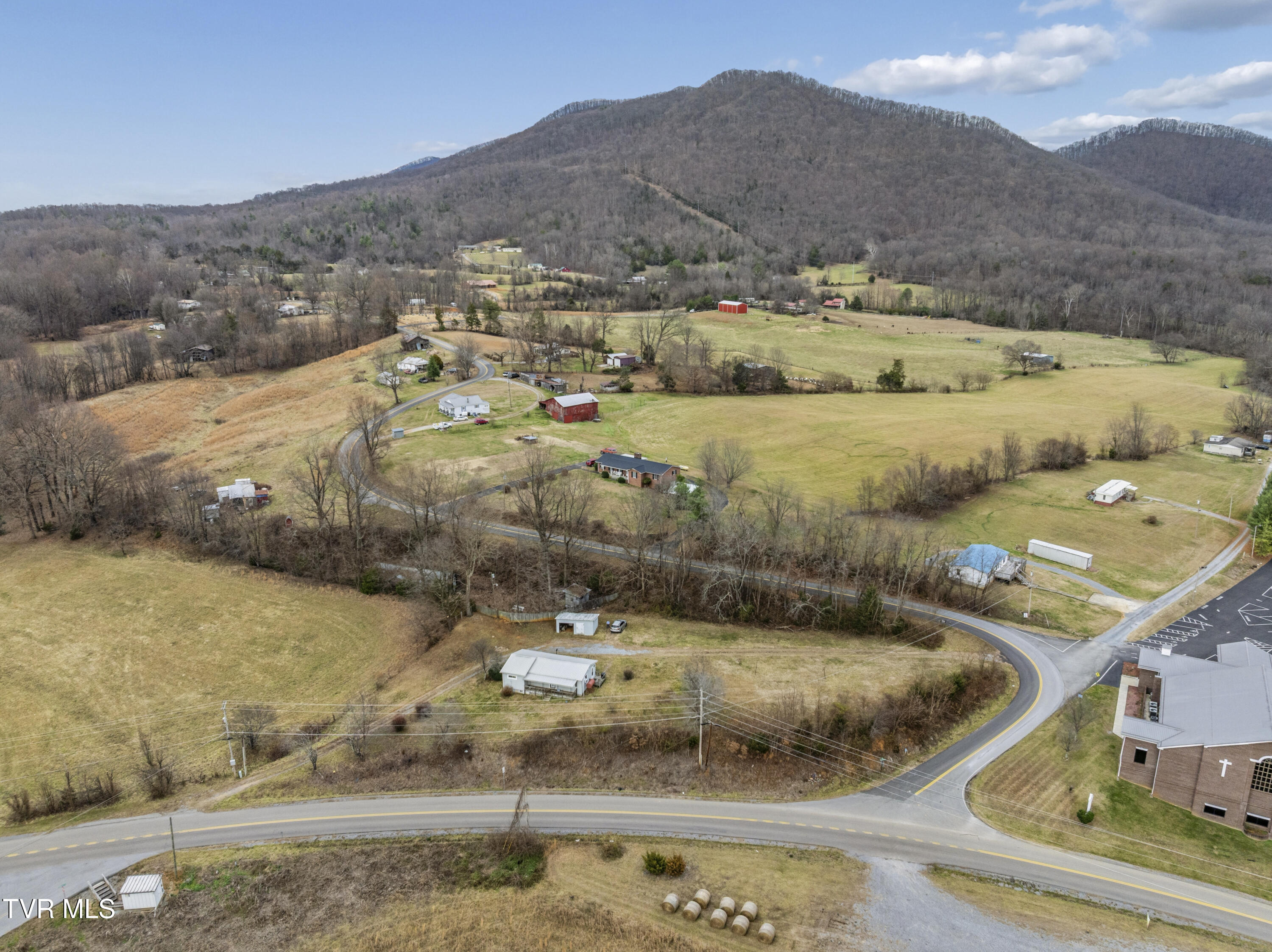 266 Arnold Road Jonesborough, TN 37659 - Photo 48 of 52 Arnold-Aerials-13