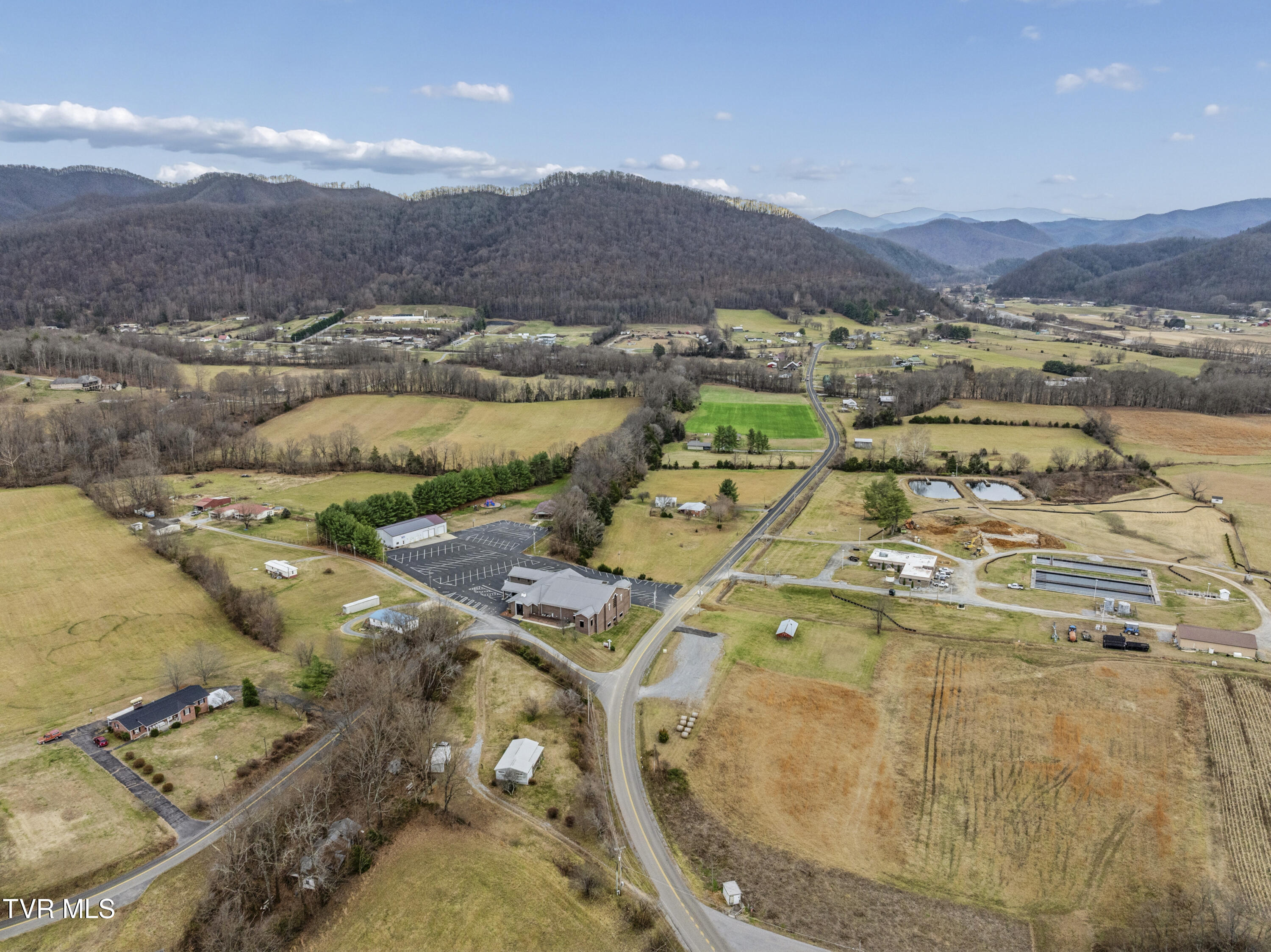 266 Arnold Road Jonesborough, TN 37659 - Photo 50 of 52 Arnold-Aerials-14
