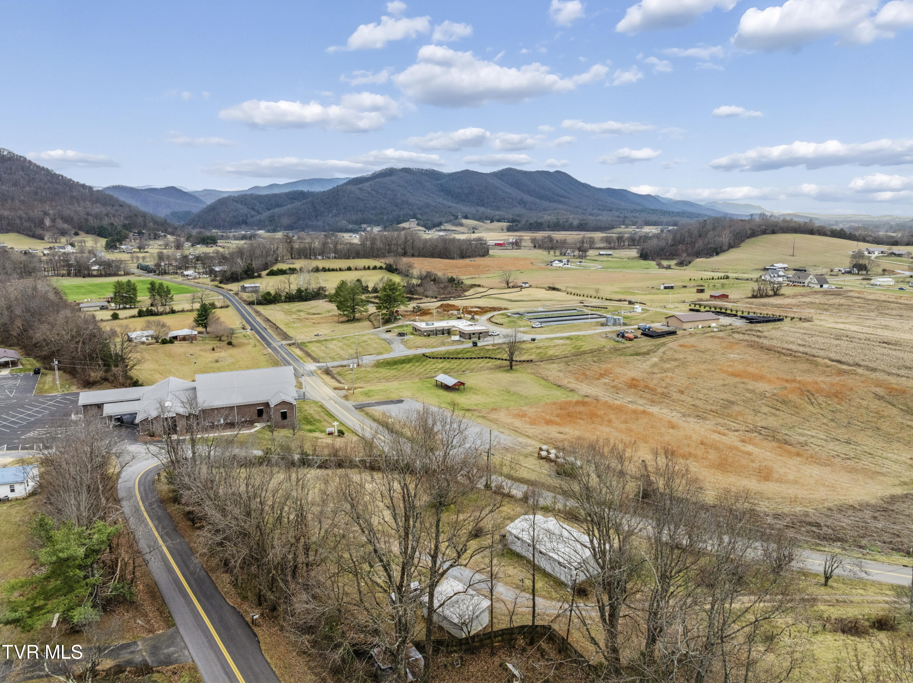 266 Arnold Road Jonesborough, TN 37659 - Photo 6 of 52 Arnold-Aerials-8