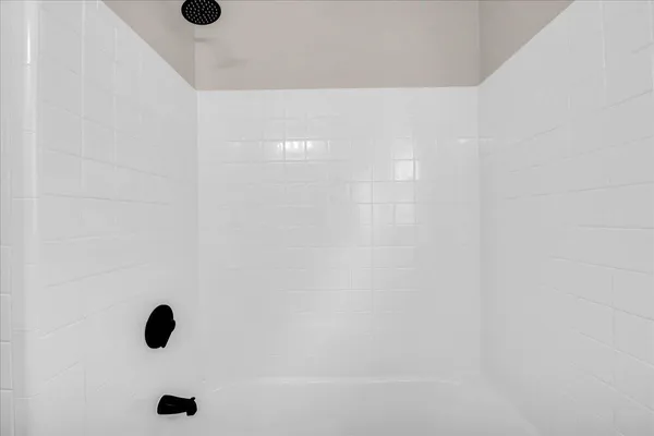 $1,400 | 14188 Collingham Drive, Detroit, MI 48205