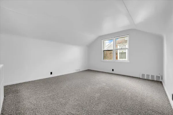 $1,400 | 14188 Collingham Drive, Detroit, MI 48205