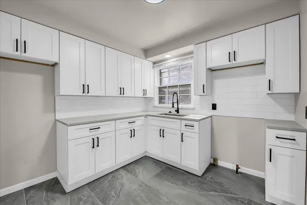 $1,400 | 14188 Collingham Drive, Detroit, MI 48205