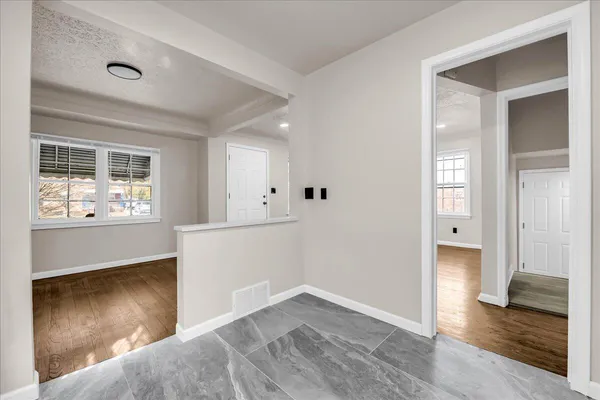 $1,400 | 14188 Collingham Drive, Detroit, MI 48205