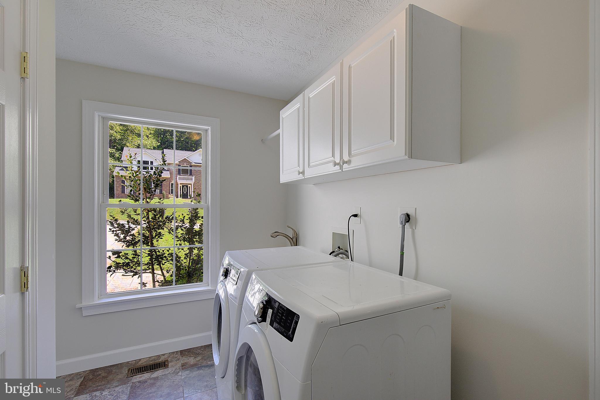 630 Carson Road Huntingtown, MD 20639 - Photo 25 of 59 Mud Room