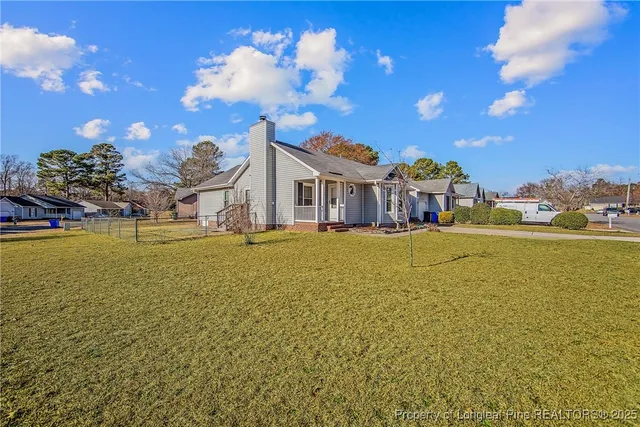 a view of a terrace with sky view