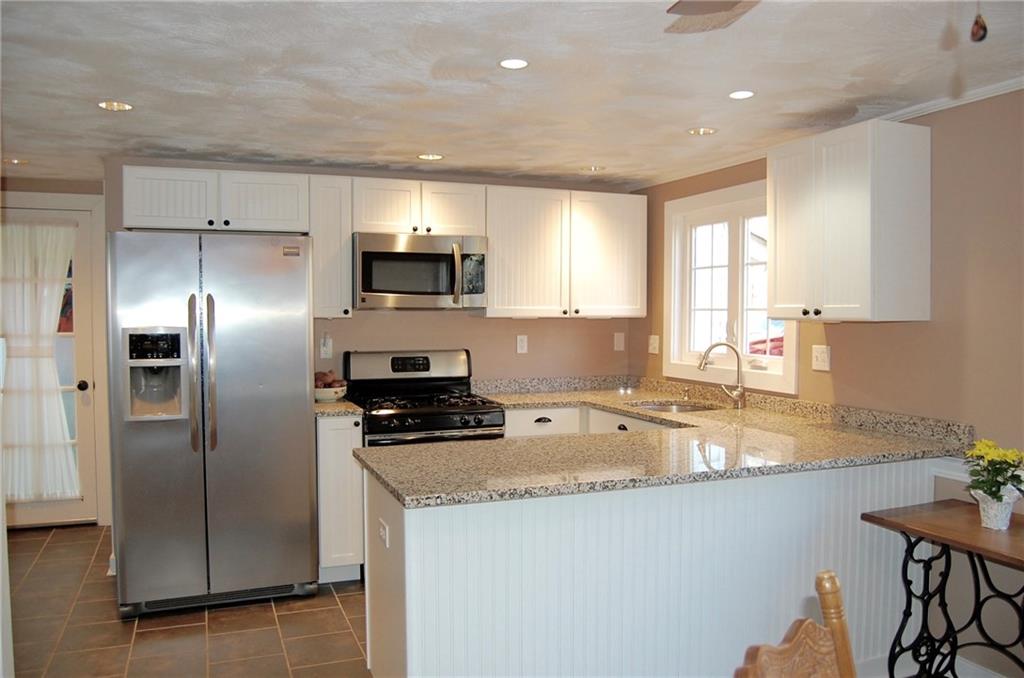 5417 Hardt Road Gibsonia, PA 15044 - Photo 4 of 23 Gallery Image 4