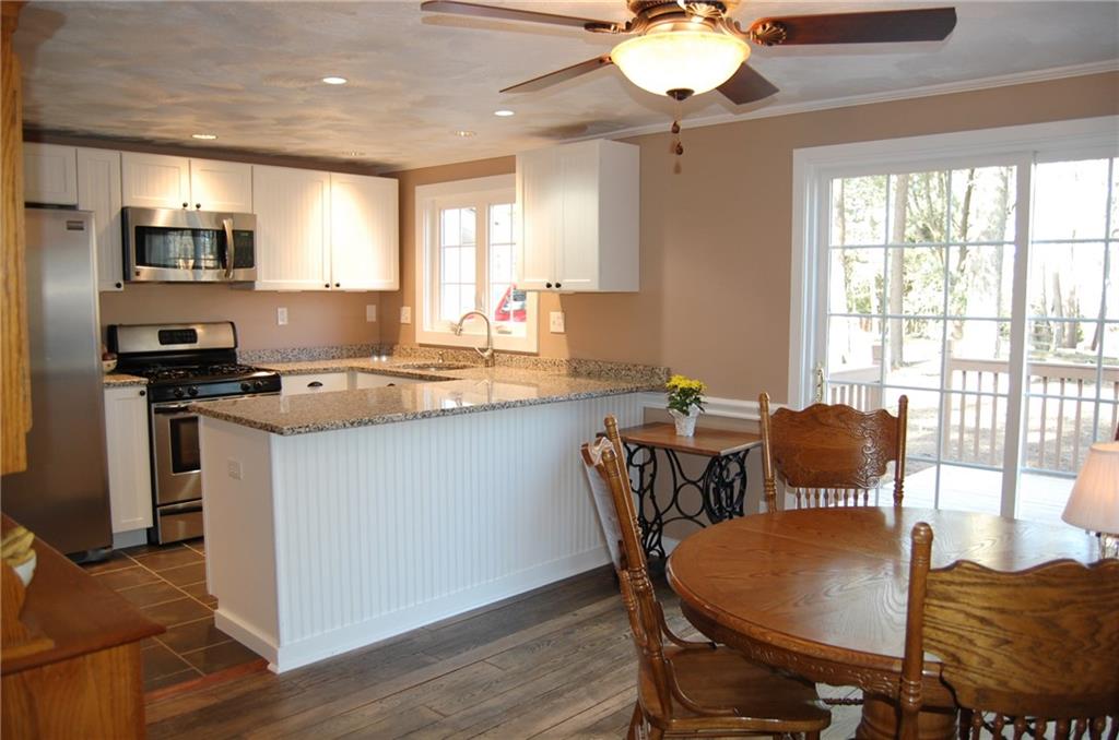 5417 Hardt Road Gibsonia, PA 15044 - Photo 5 of 23 Gallery Image 5
