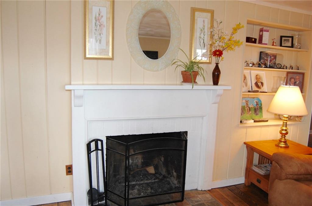 5417 Hardt Road Gibsonia, PA 15044 - Photo 10 of 23 Gallery Image 10