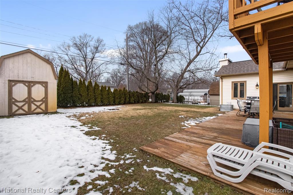 3857 Ellisia Road Commerce Township, MI 48382 - Photo 37 of 51 Gallery Image 37