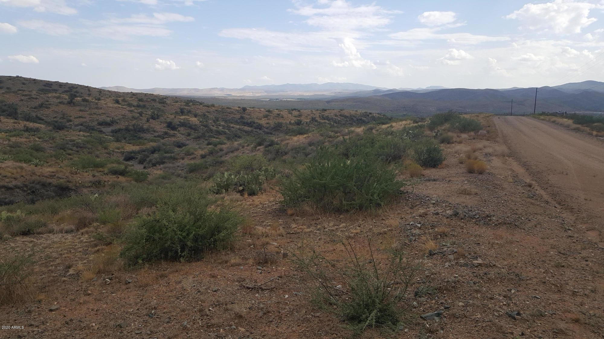 0 South Cattle Call Road, Unit 25 Kirkland, AZ 86332 - Photo 9 of 14 Great access off of Cattle Call