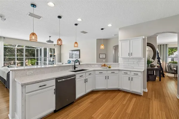 $565,000 | 10901 Wildcat Drive, Riverview, FL 33579