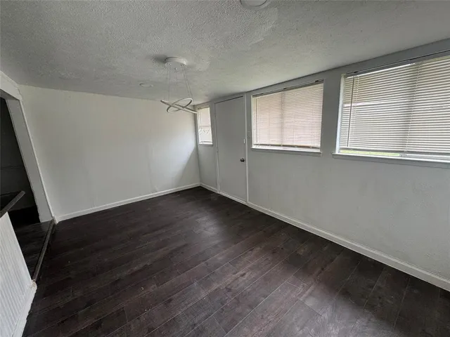 $2,295 | 4704 Pemberton Lane, The Colony, TX 75056