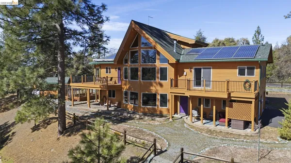 $650,000 | 6064 Heron Circle, Coulterville, CA 95311
