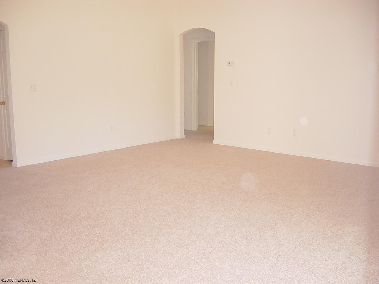 340 Chaffee Road South Jacksonville, FL 32220 - Photo 7 of 11 Great Room
