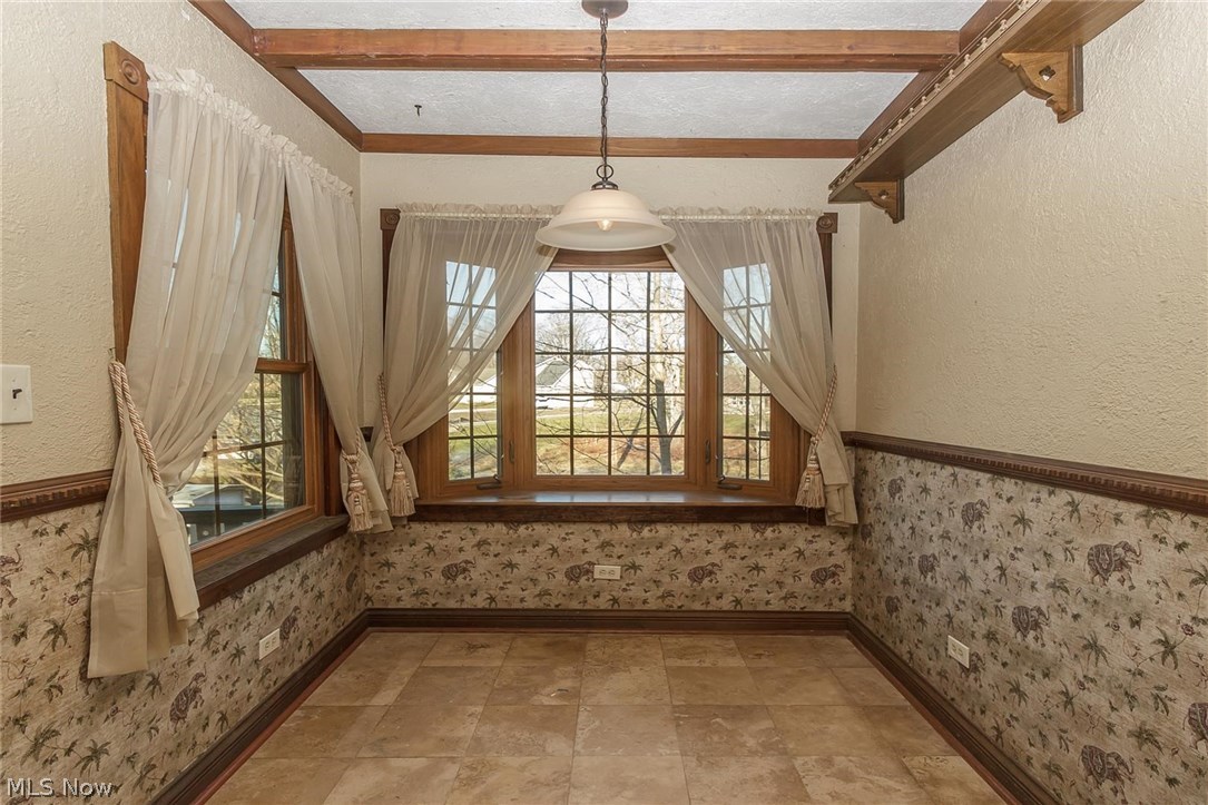8181 Munson Road Mentor, OH 44060 - Photo 7 of 26 Gallery Image 7