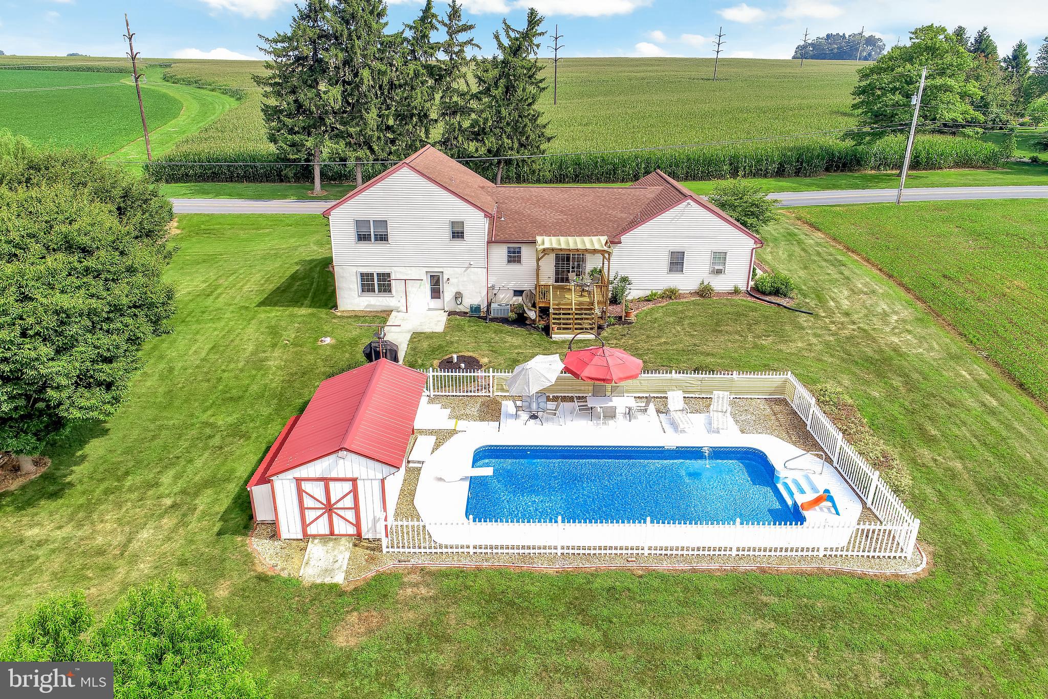 335 Rock Point Road Marietta, PA 17547 - Photo 8 of 68 Gallery Image 8