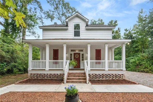 $484,000 | 71434 St Joseph Street, Abita Springs, LA 70420