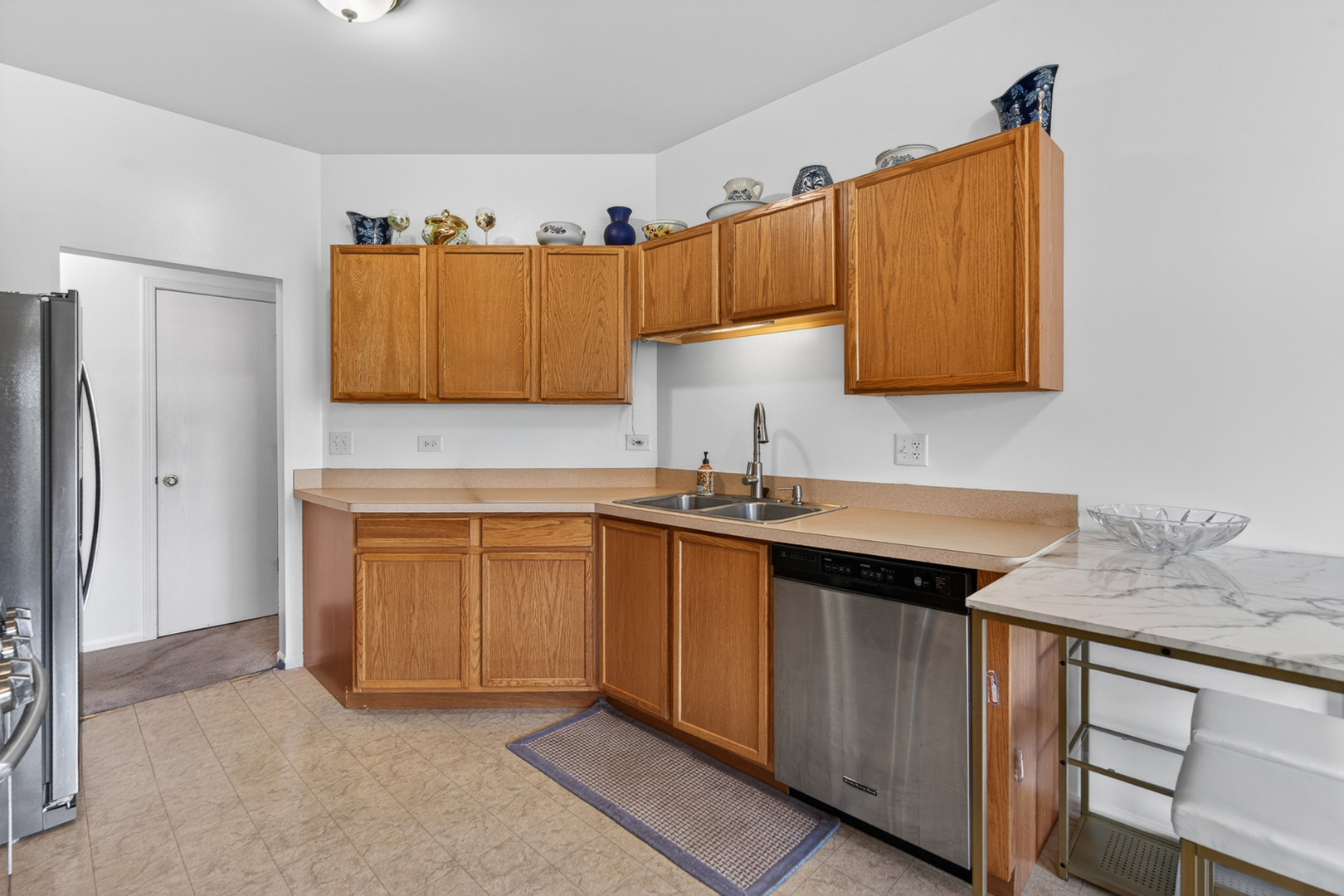 1933 Misty Ridge Lane Aurora, IL 60503 - Photo 12 of 23