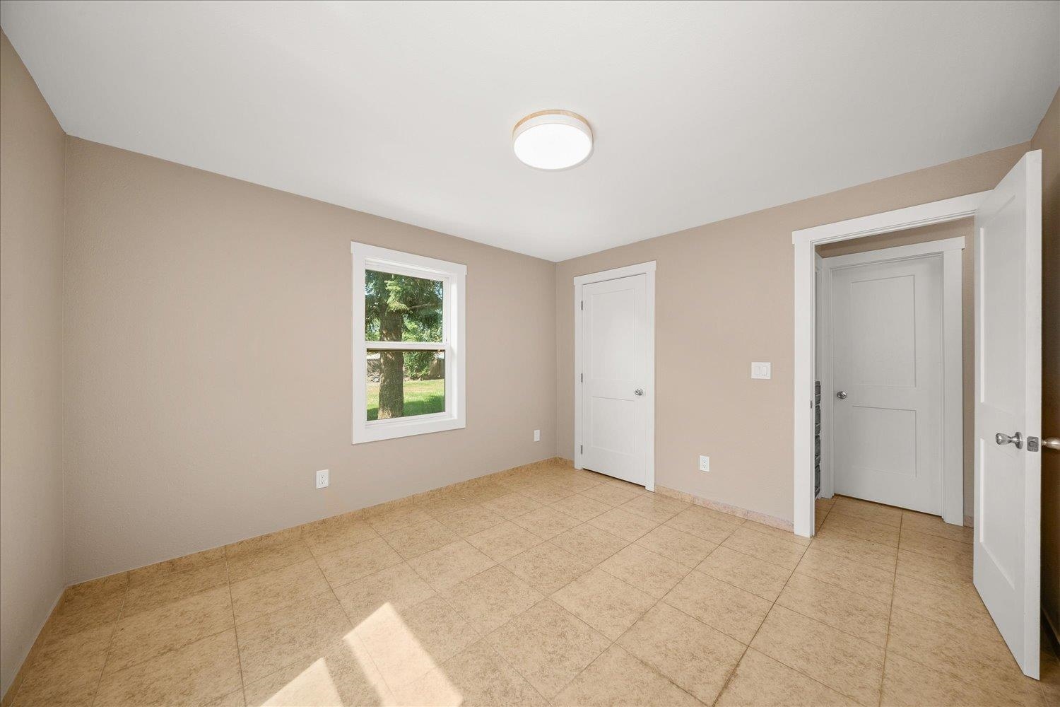 8209 East Indiana Avenue Spokane Valley, WA 99212 - Photo 24 of 48