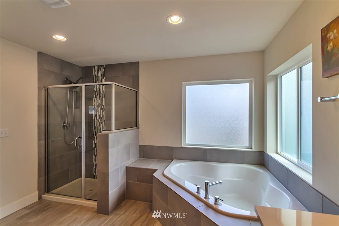 3815 194th Place Southeast Bothell, WA 98012 - Photo 16 of 28 Gallery Image 16