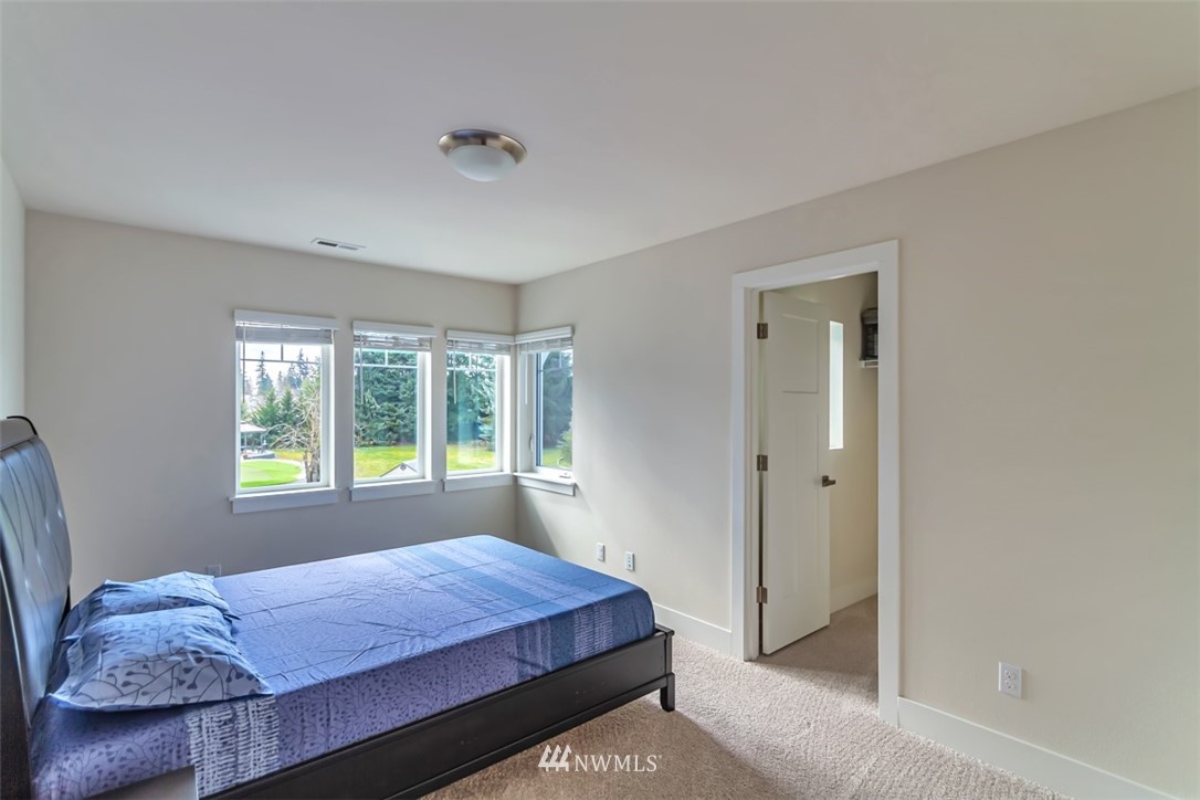3815 194th Place Southeast Bothell, WA 98012 - Photo 20 of 28 Gallery Image 20