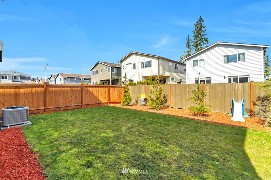 3815 194th Place Southeast Bothell, WA 98012 - Photo 27 of 28 Gallery Image 27
