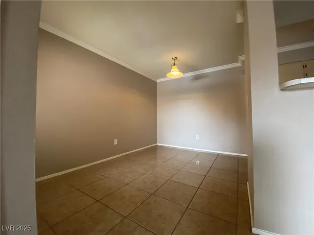 $1,172 | 1150 North Buffalo Drive, Unit 2118, Las Vegas, NV 89128