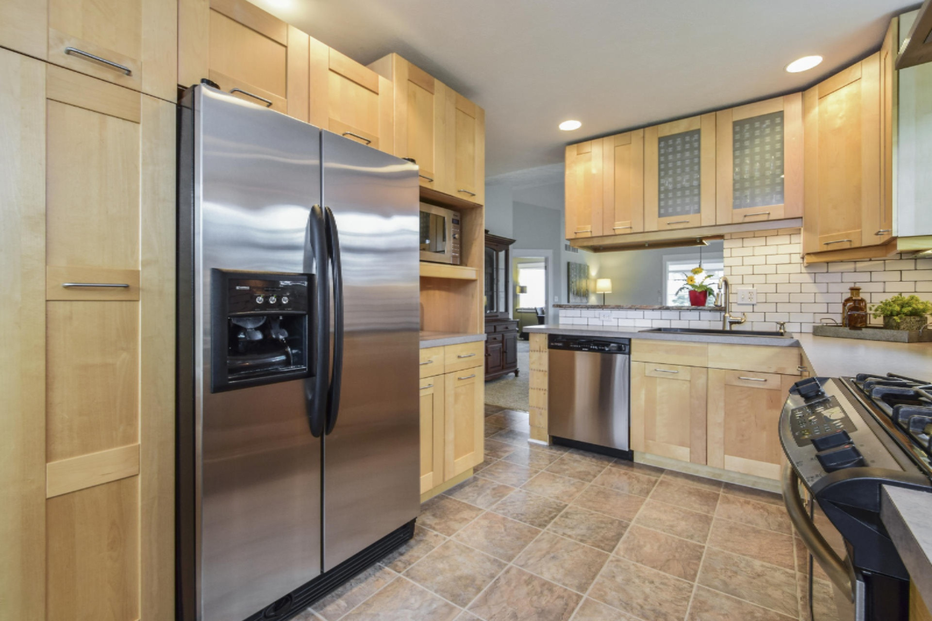 1352 East Point Ridge Holland, MI 49423 - Photo 10 of 22 009-photo-kitchen-7089696